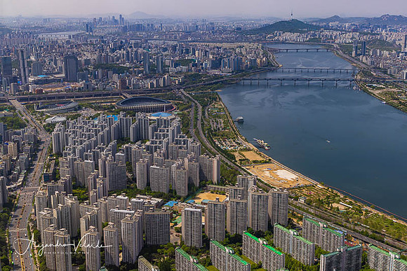 Views of Seoul from the Lotte World Tower