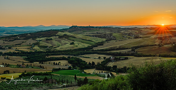Hills of Tuscany, Monticchiello