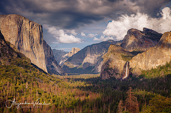 Yosemite Valley - Tunnel View
